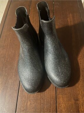 Black Glitter Rain Ankle Boots